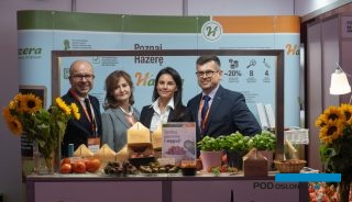 Przedstawiciele firmy Hazera, której pomidor Baby Munda zdobył nagrodę Fresh Market Award