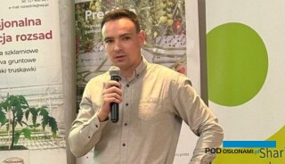 Krzysztof Banaszak z formy Rijk Zwaan przekazał m.in. informacje na temat odmian pomidorów odpornych na ToBRFV.